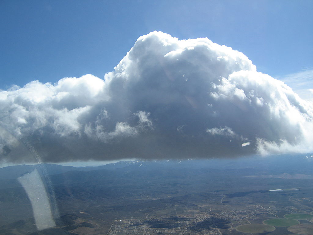 1024px-Rotor_Cloud_over_Carson_Valley.jpg