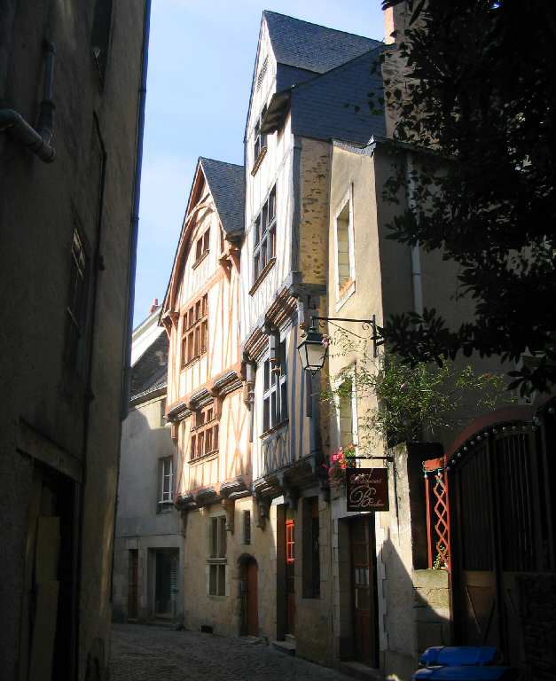rue Bossuet