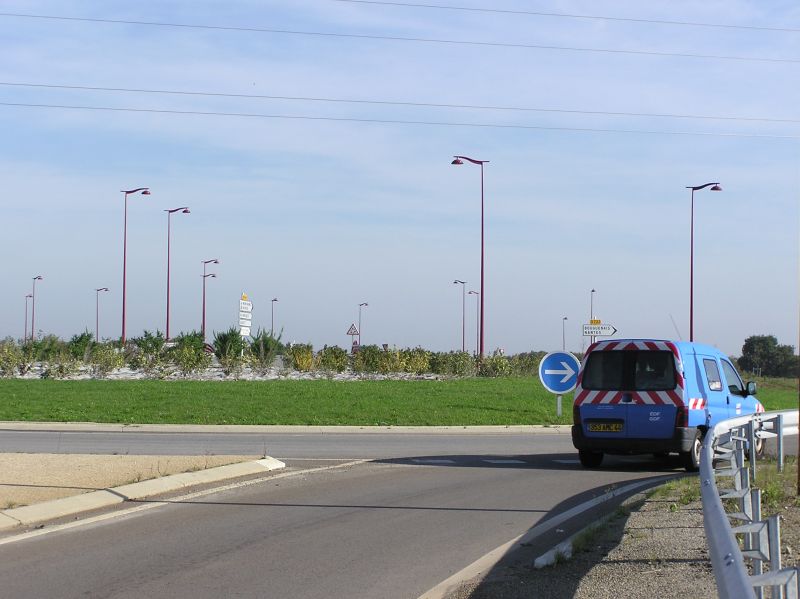 les aaménagements pour desservir les communes riveraines