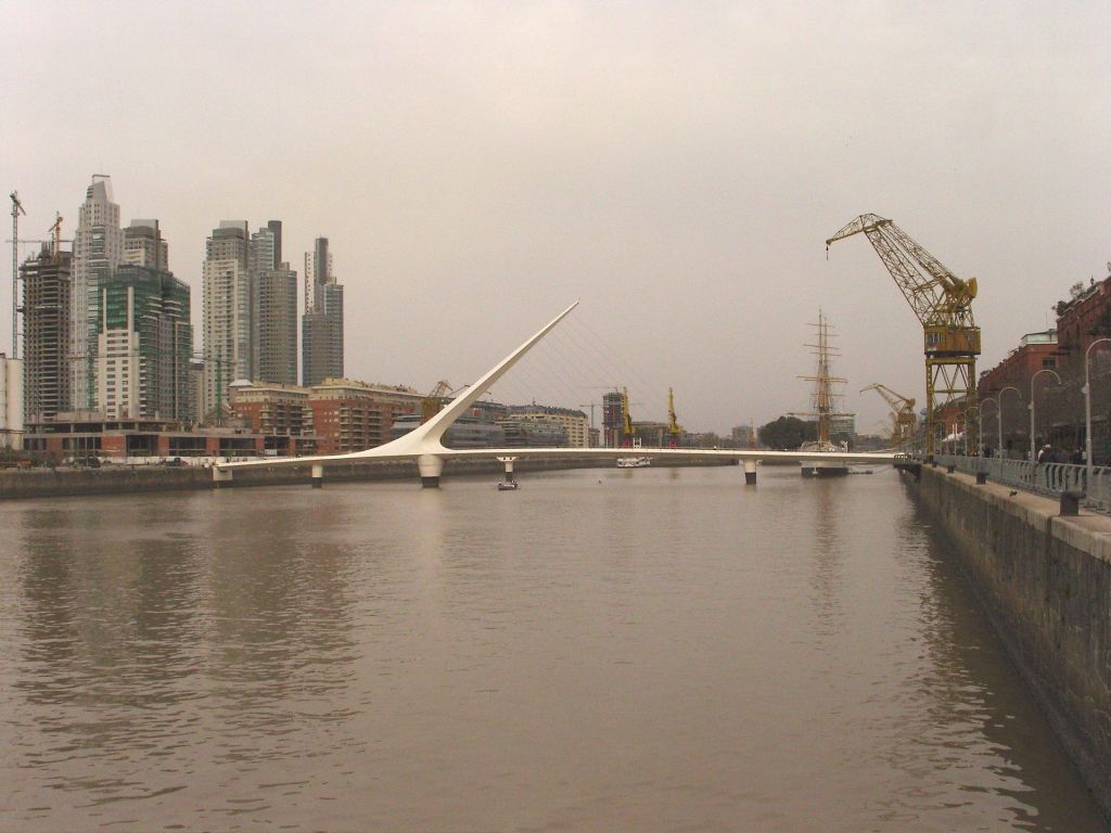 le quartier réhabilité du port de Buenos Aires