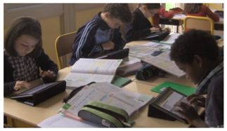 élèves et tablettes tactiles élèves et tablettes tactiles