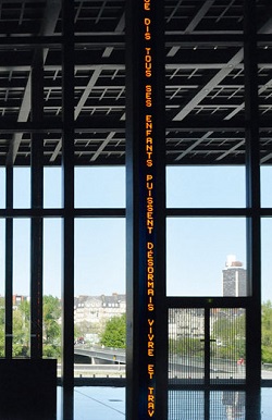 Jenny Holzer 1% Palais de justice Nantes