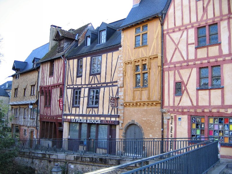 quelques maisons du vieux Mans.