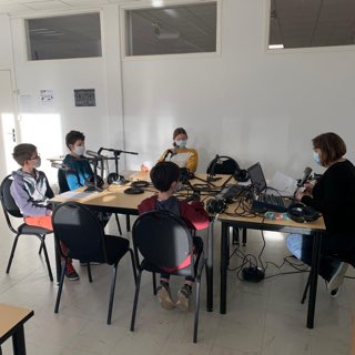 photo_eleve_debat_radio2